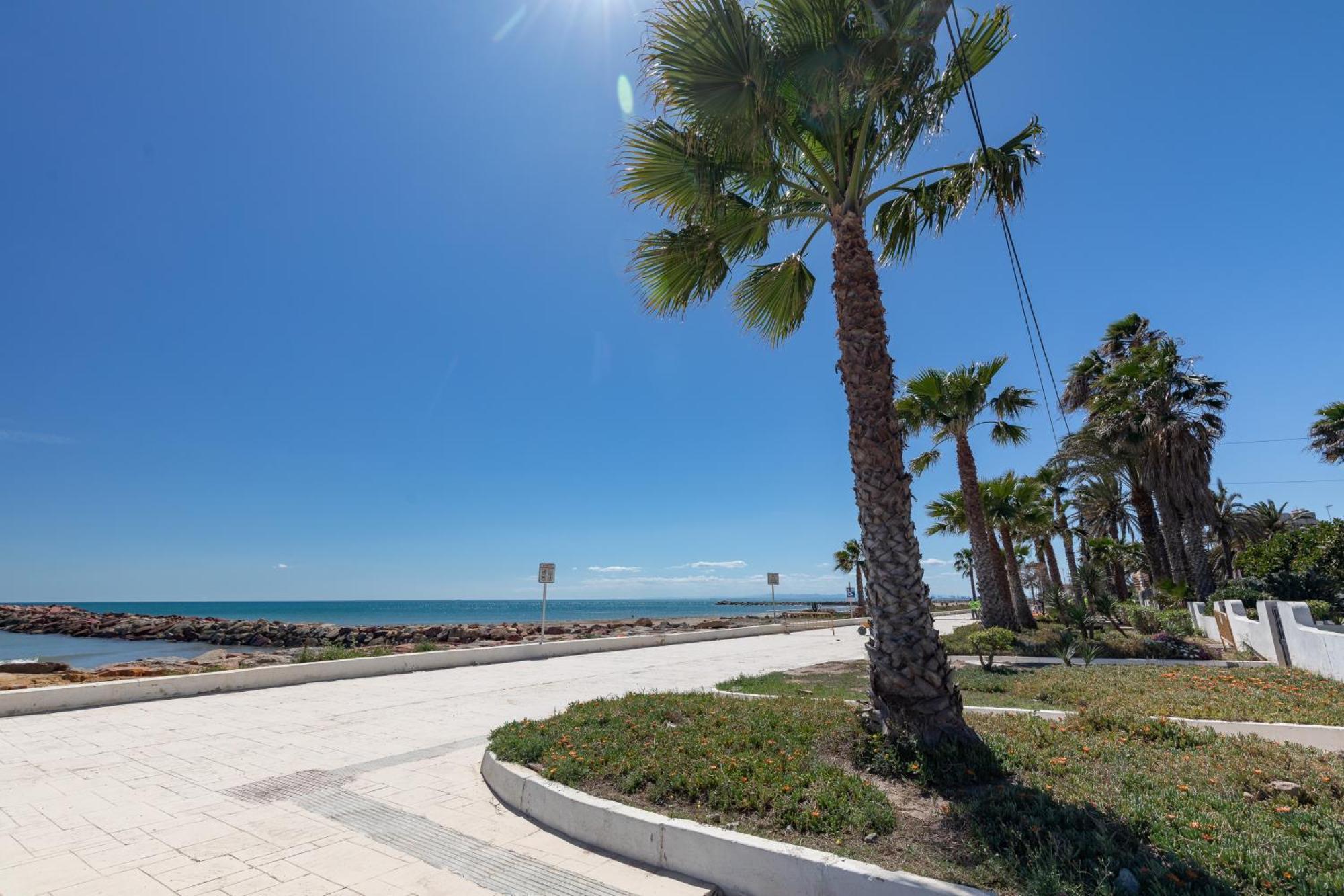 Apartamento Amazing Sea Views in El Puig Valencia Exterior foto